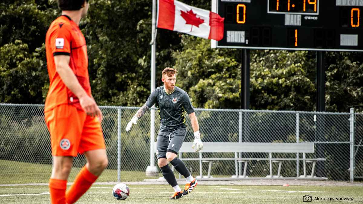 L1ON PHOTO (88) alliance goalkeeper