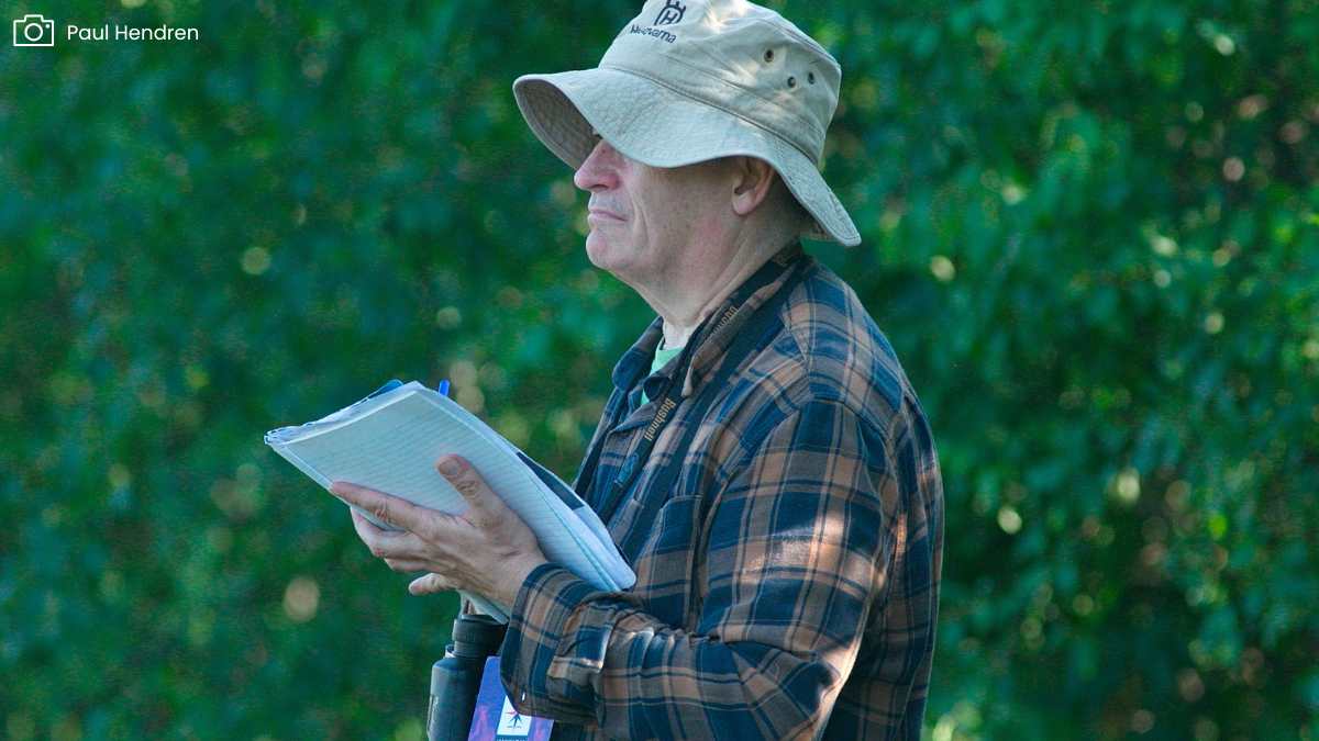 Rocket Robin with his notepad