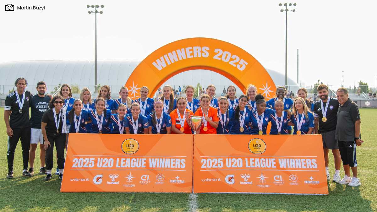 Woodbridge women with U20 League trophy